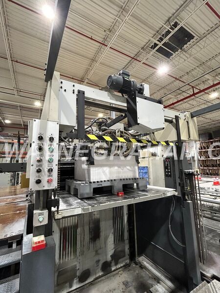 Image of a used Bobst SP 130 ER II die cutting machine equiped with both stripping and blanking stations for sale - Year: 1992 - Ref: 31900