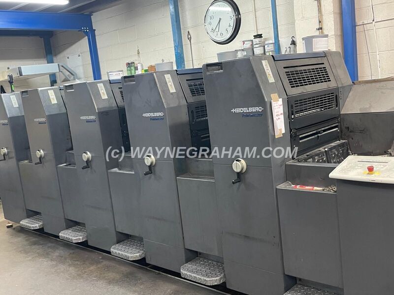 Image of used Heidelberg Printmaster PM 52-5 Five Colour Printing Press For Sale - Year: 2007 - Equipped with: CPC 1-04, Alcolor Dampening, Refrigeration and Recirculation, Easyplate, Automatic Blanket Wash, Plus Version, Dry Powder Spray Unit - Ref: 32126